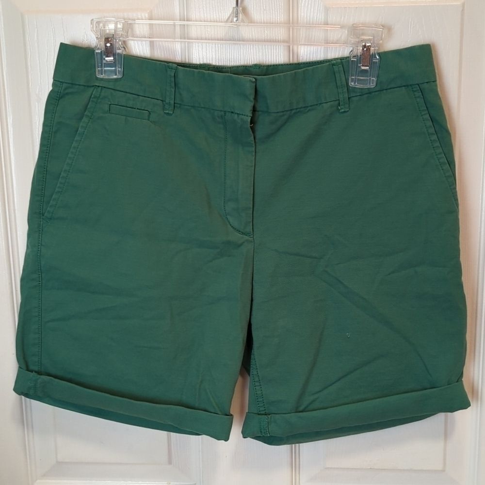 Khakis by Gap Women's Boyfriend Roll-Up Shorts Size 2